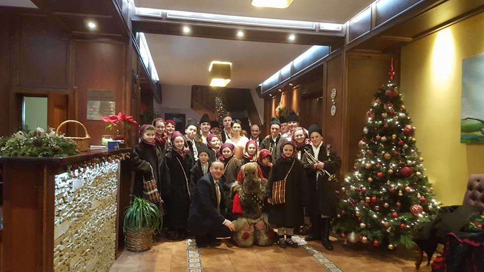 فندق جورا هومورولويفي  La Conac In Bucovina المظهر الخارجي الصورة