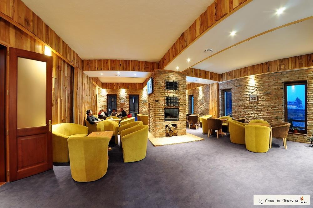 فندق جورا هومورولويفي  La Conac In Bucovina المظهر الخارجي الصورة