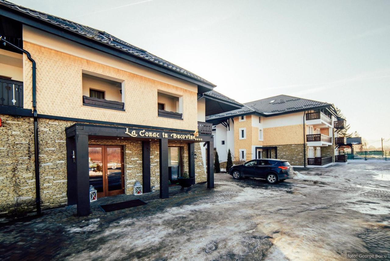 فندق جورا هومورولويفي  La Conac In Bucovina المظهر الخارجي الصورة